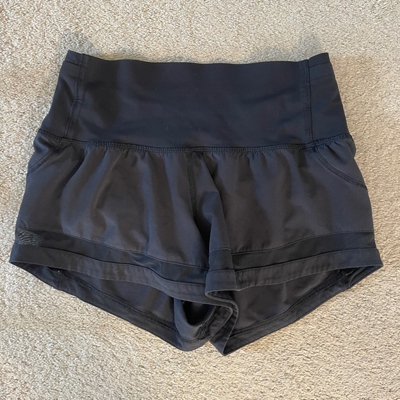 Lululemon Pace perfect shorts size 2 black - Picture 2 of 7